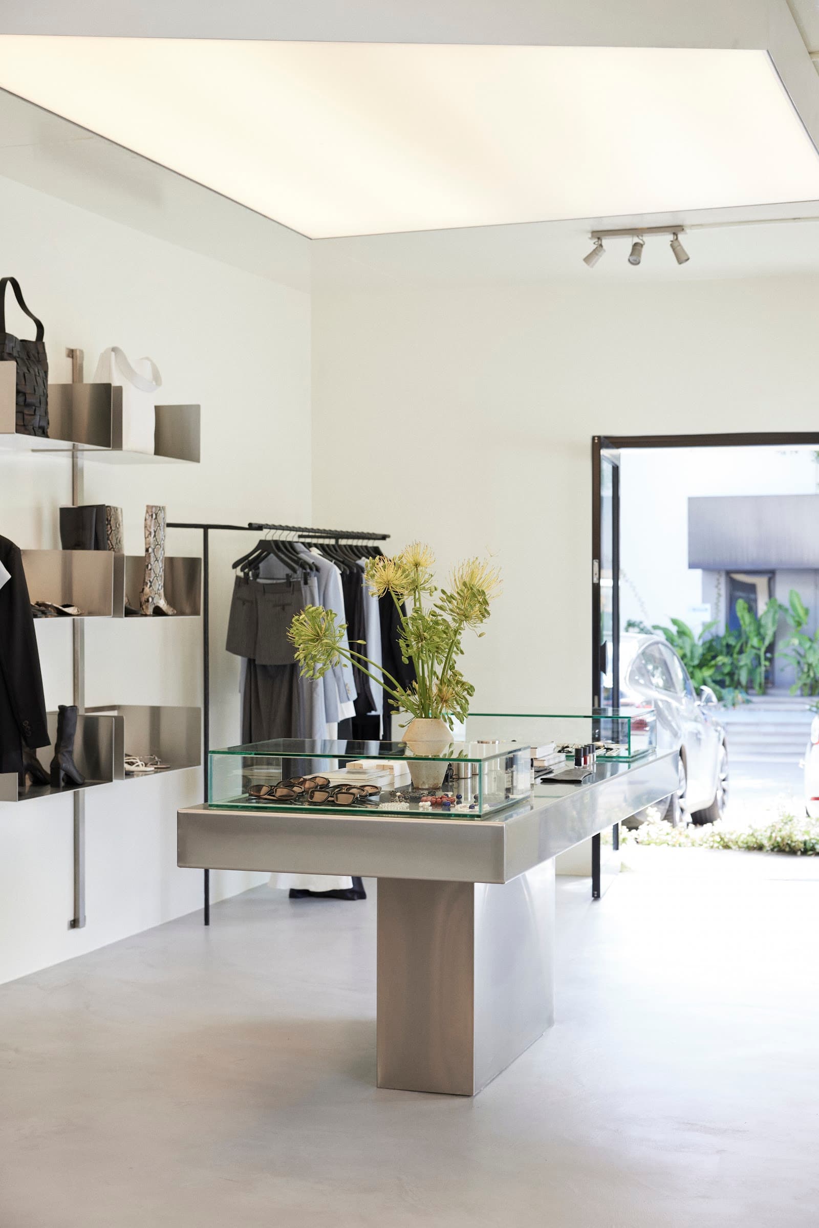 St. Agni - Brisbane Boutique — Fortitude Valley, Brisbane
