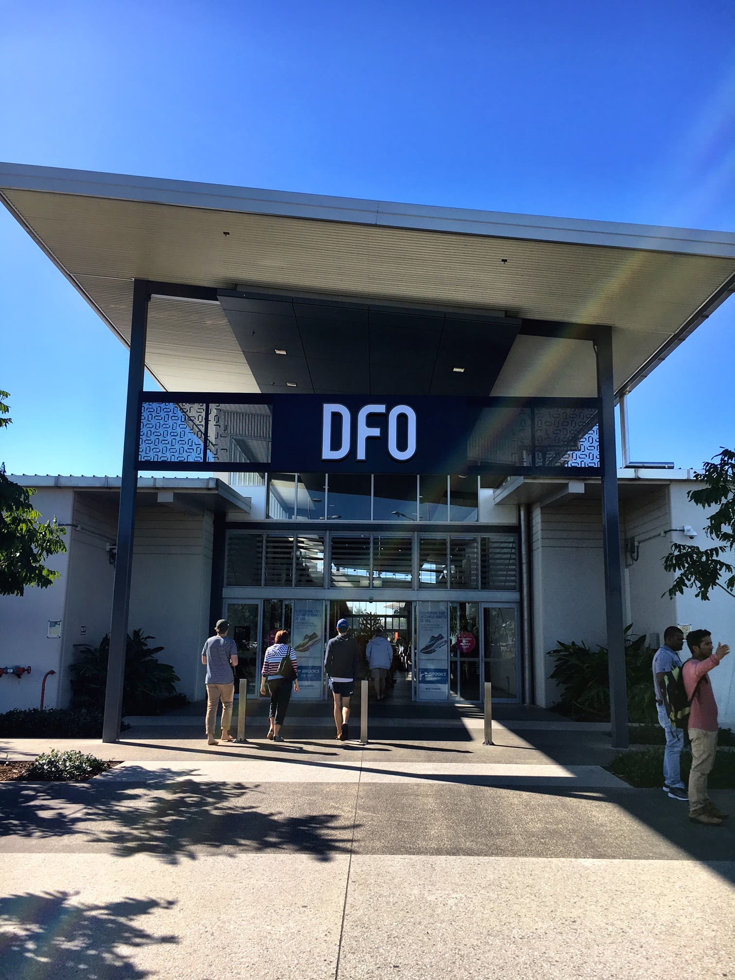 DFO Brisbane — Teneriffe, Brisbane