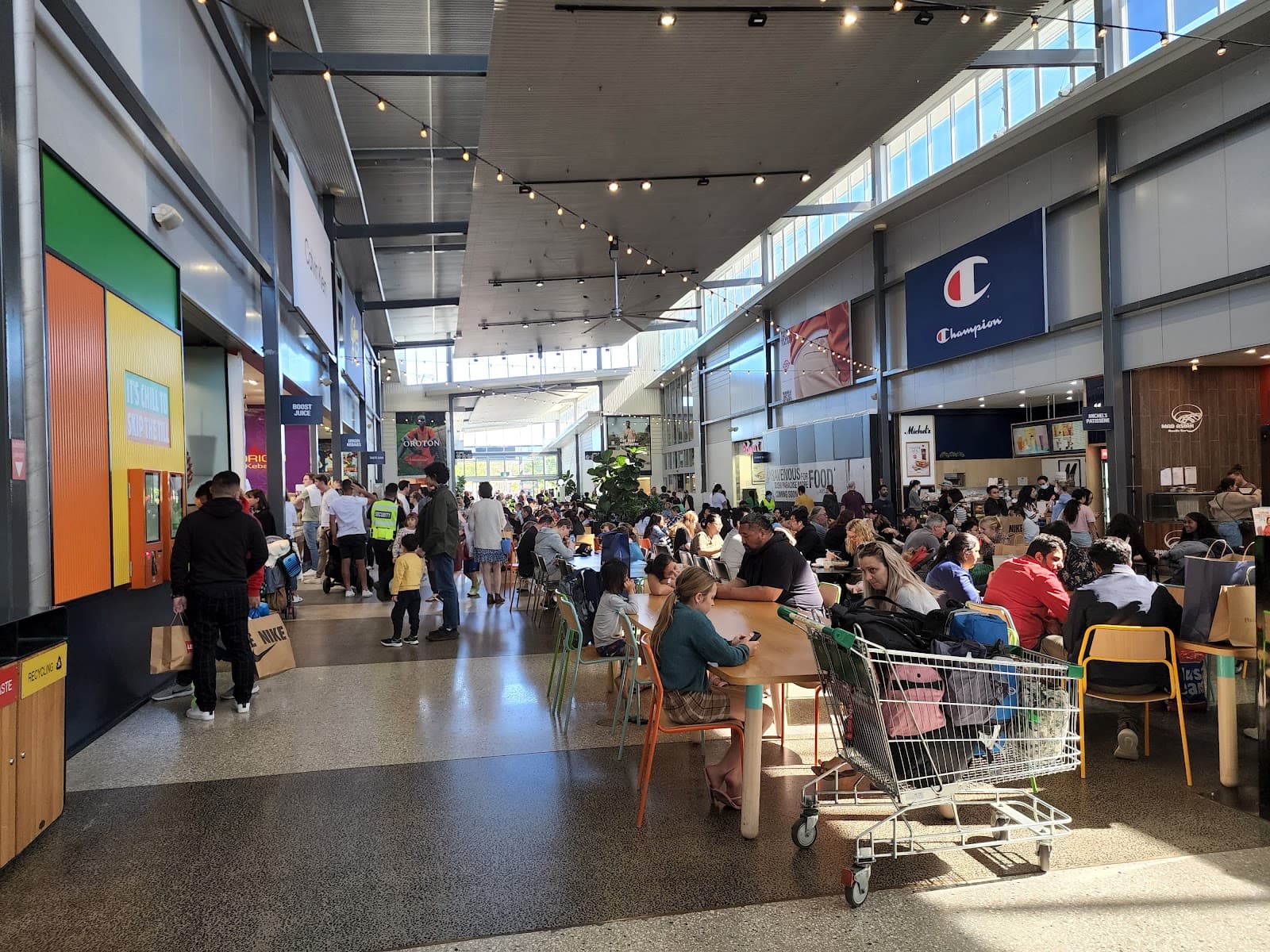 Skygate — Teneriffe, Brisbane