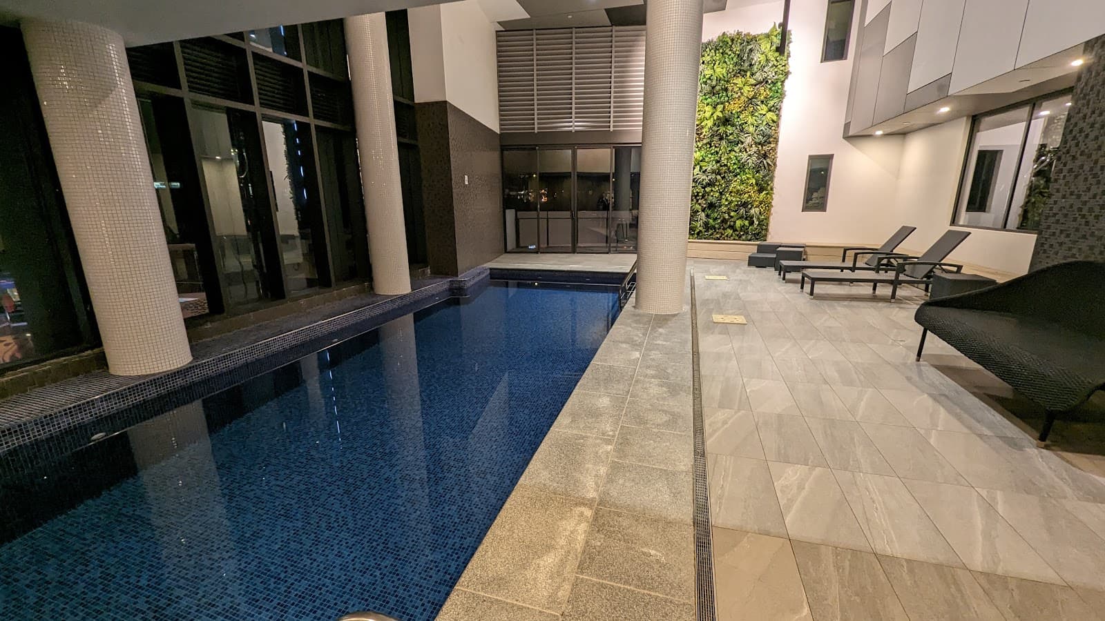 Courtyard by Marriott Brisbane South Bank — South Brisbane, Brisbane
