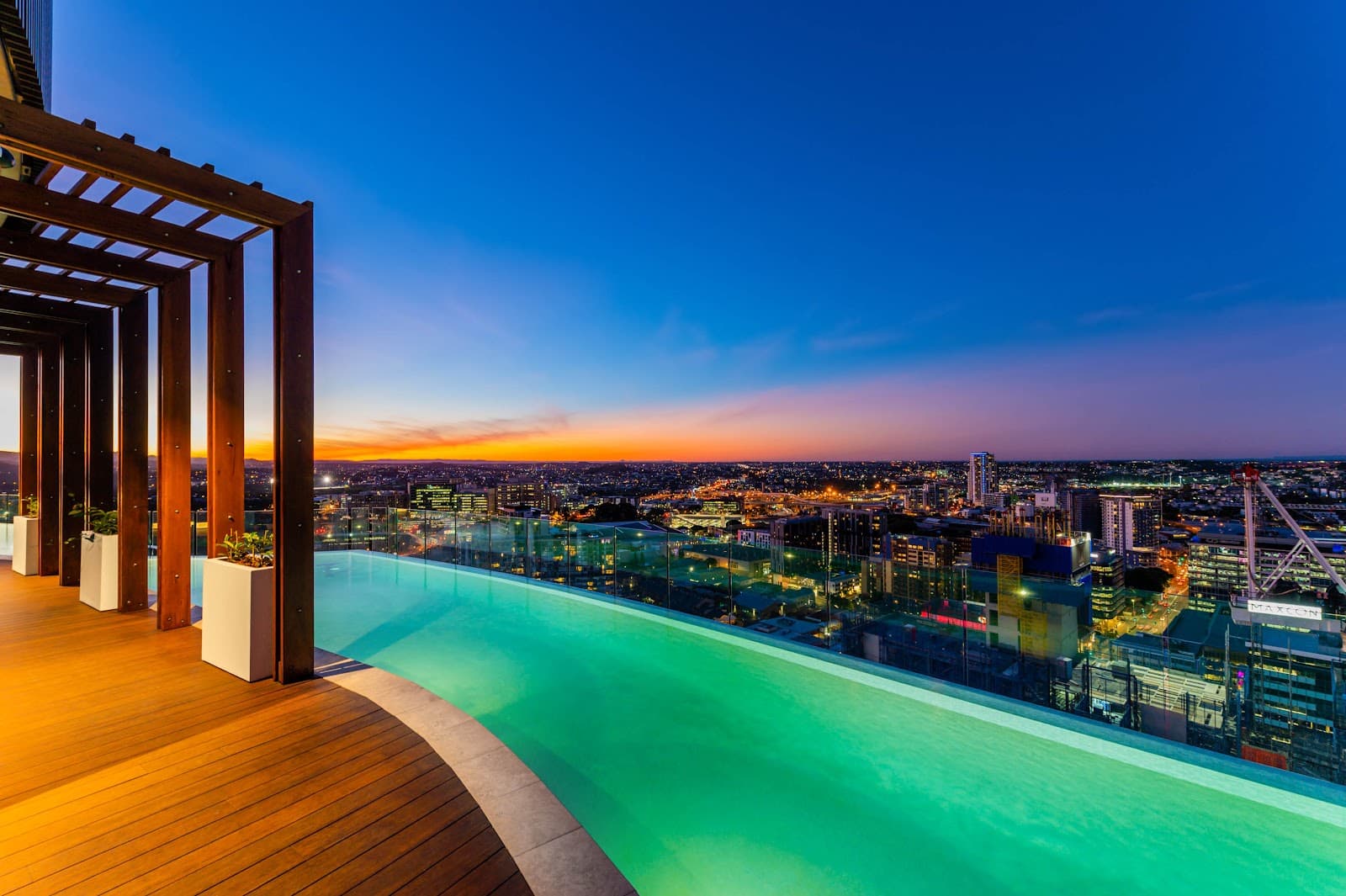 FV Brisbane by Peppers — Teneriffe, Brisbane