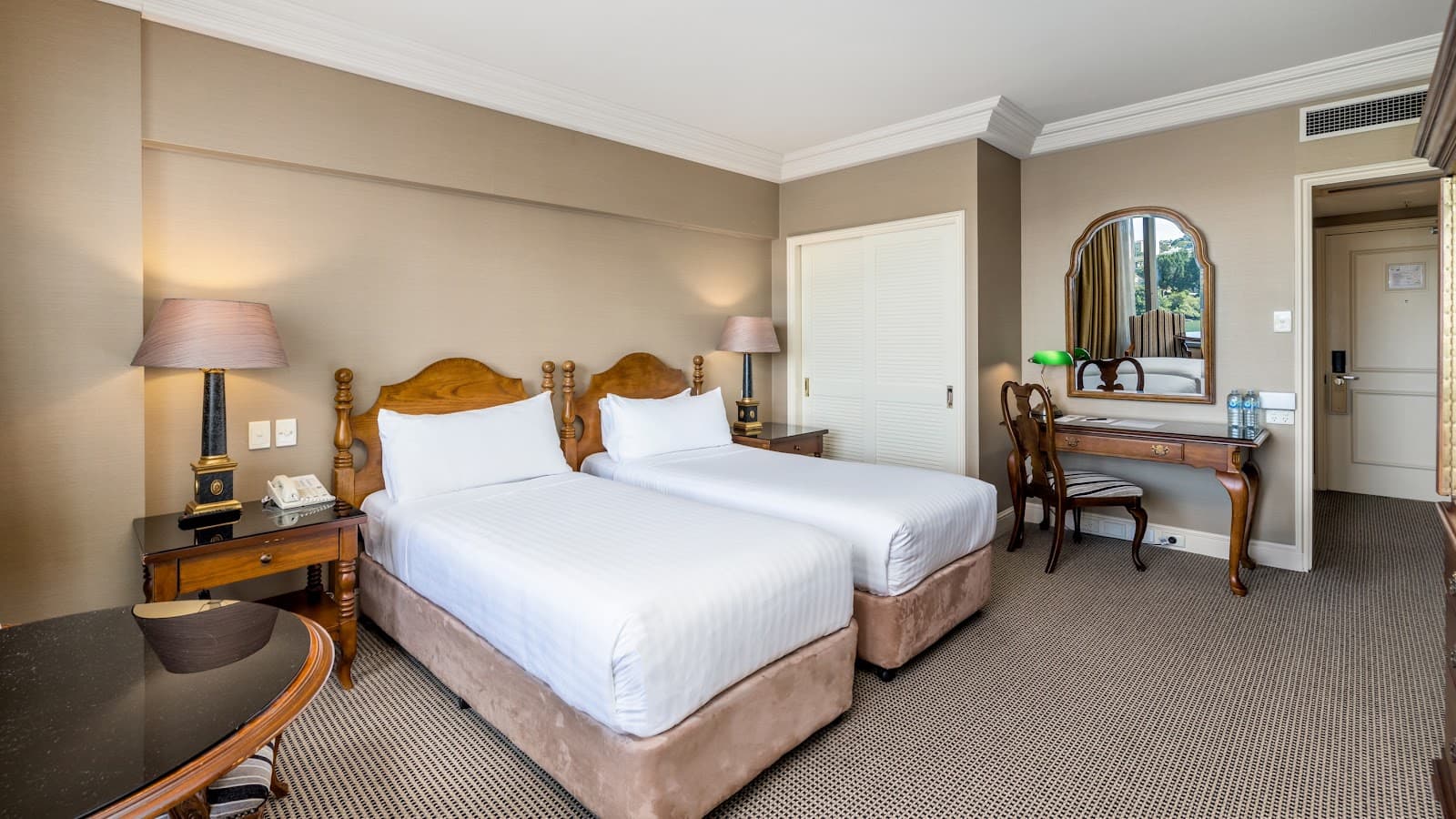 Stamford Plaza Brisbane — Kangaroo Point, Brisbane