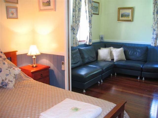 Lucerne on Fernberg — Paddington, Brisbane