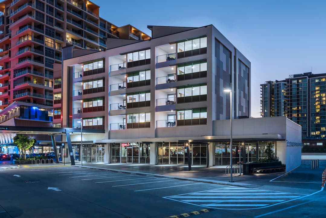 Link Portside Wharf Apartment Hotel — Hamilton, Brisbane