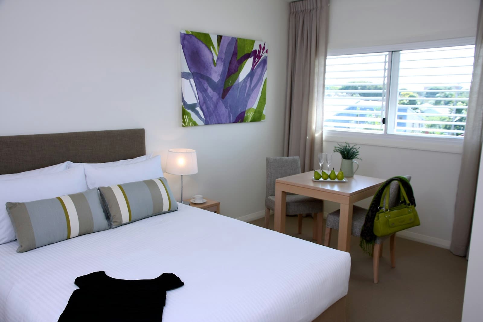 DOMAIN SERVICED APARTMENTS — Hamilton, Brisbane