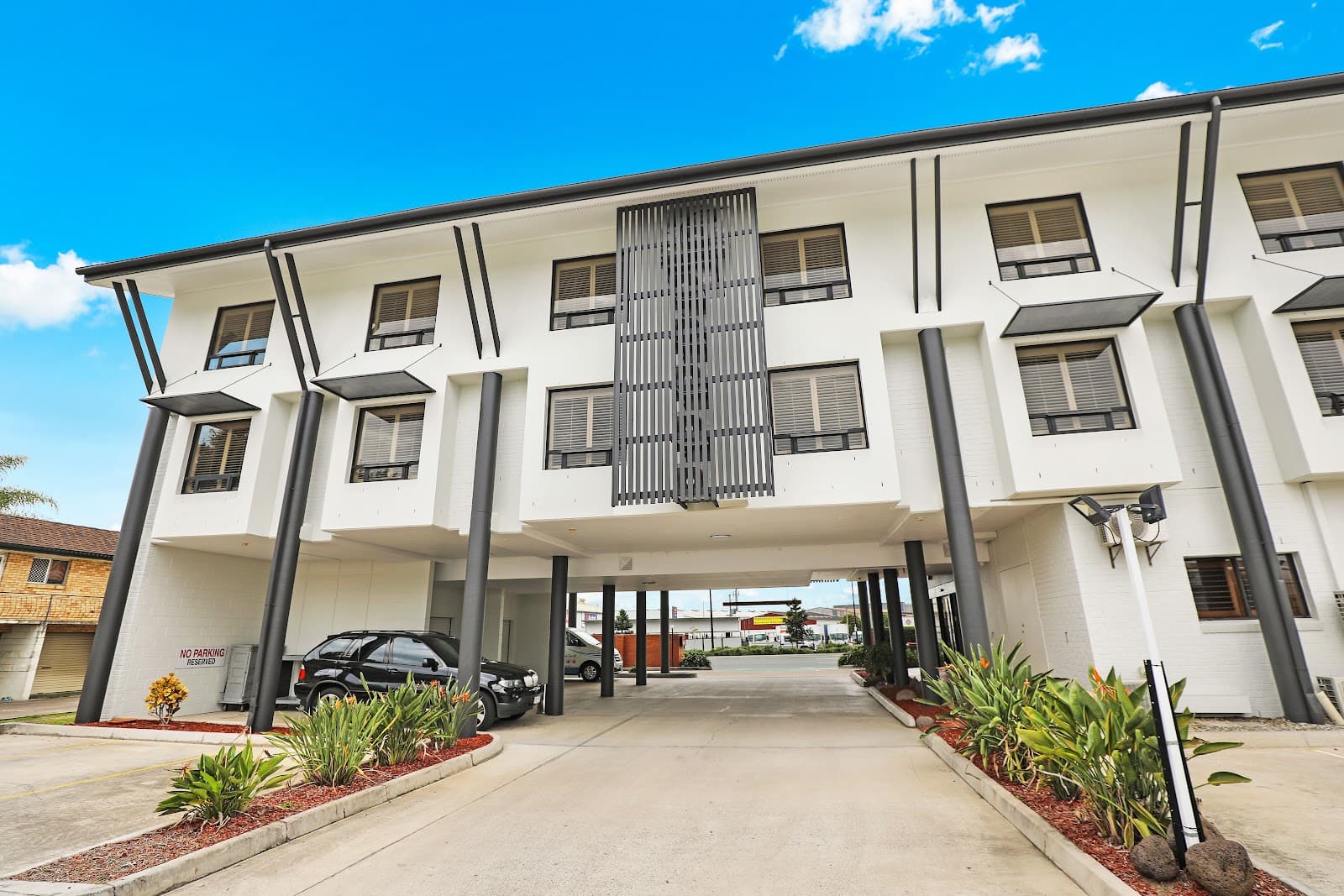 Hotel Kingsley — Hamilton, Brisbane