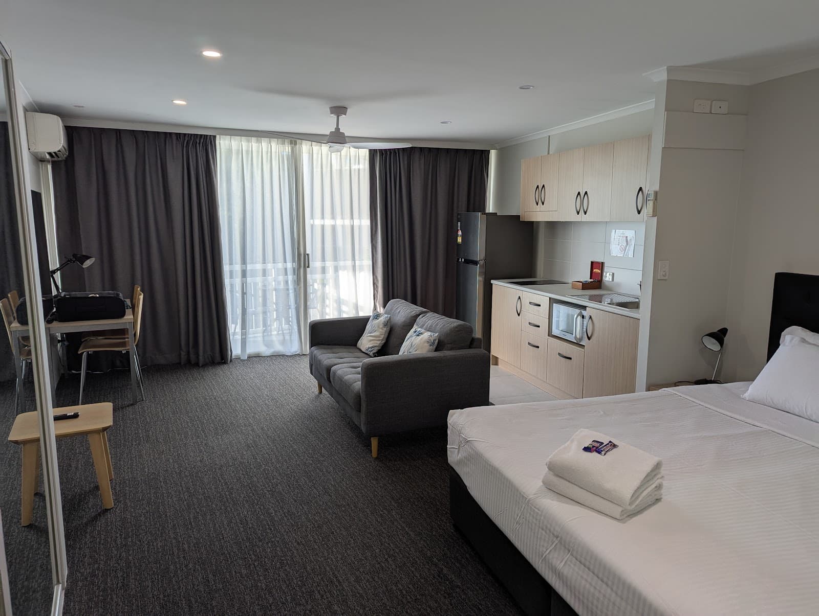 The Wellington Apartment Hotel — Kangaroo Point, Brisbane