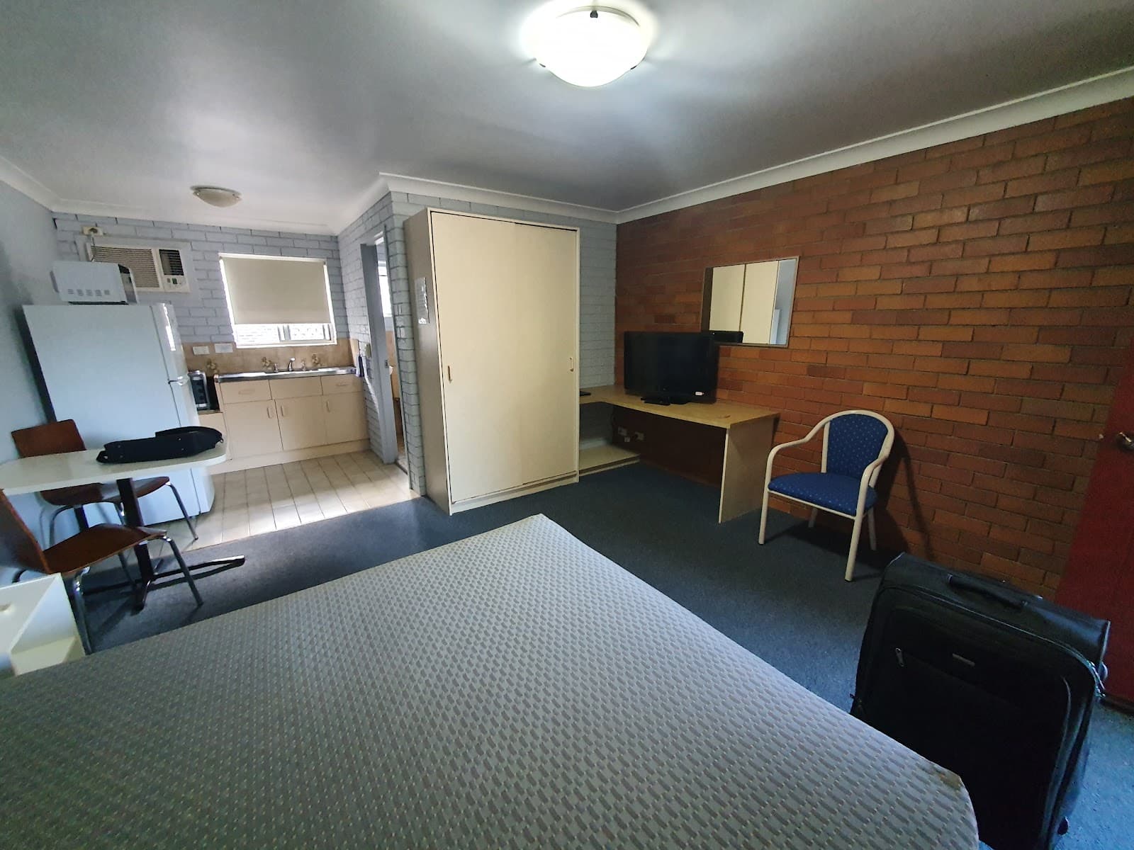 Paramount Motel — Kangaroo Point, Brisbane