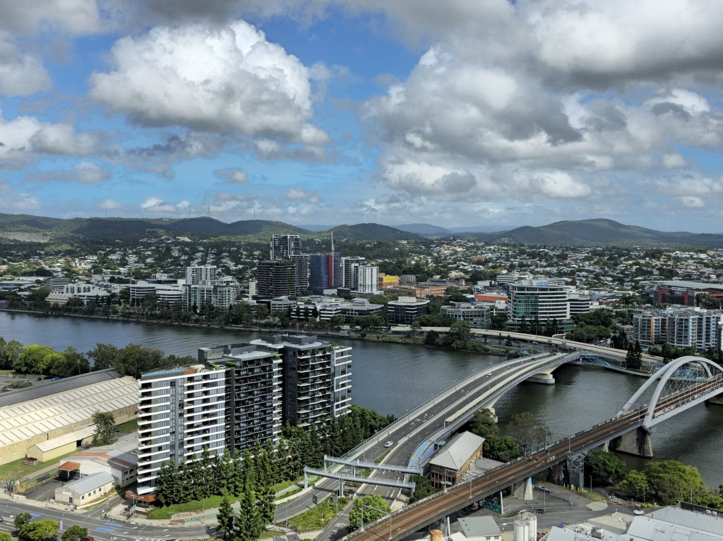 Hope Street Apartments by CLLIX — South Brisbane, Brisbane