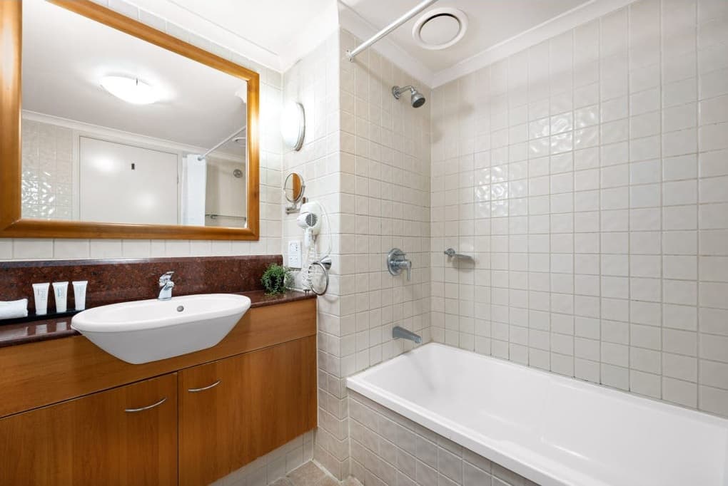 Cosmo Apartment Hotel — Indooroopilly, Brisbane