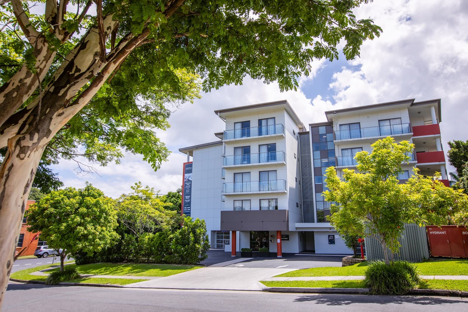 Essence Apartments Chermside — Chermside, Brisbane