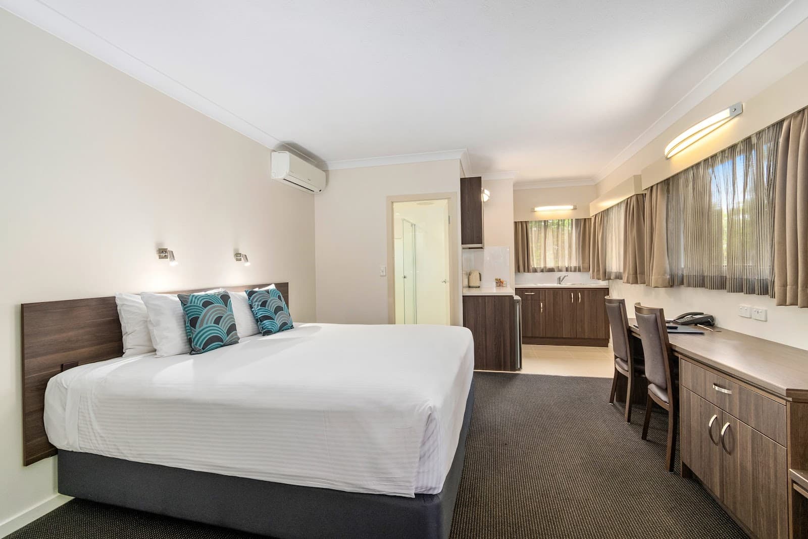 Comfort Inn & Apartments Northgate Airport — Chermside, Brisbane