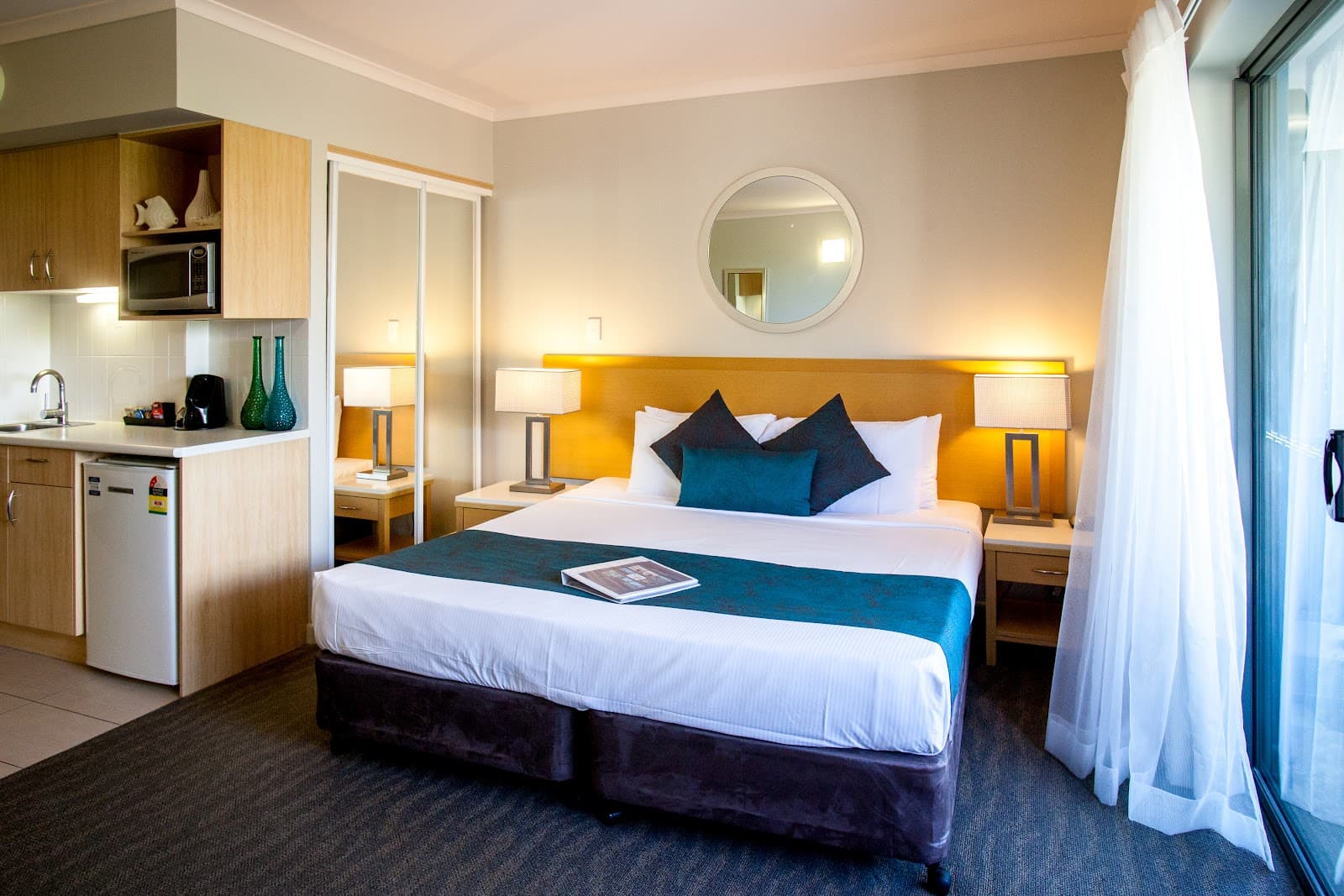 Manly Marina Cove Motel — Manly, Brisbane
