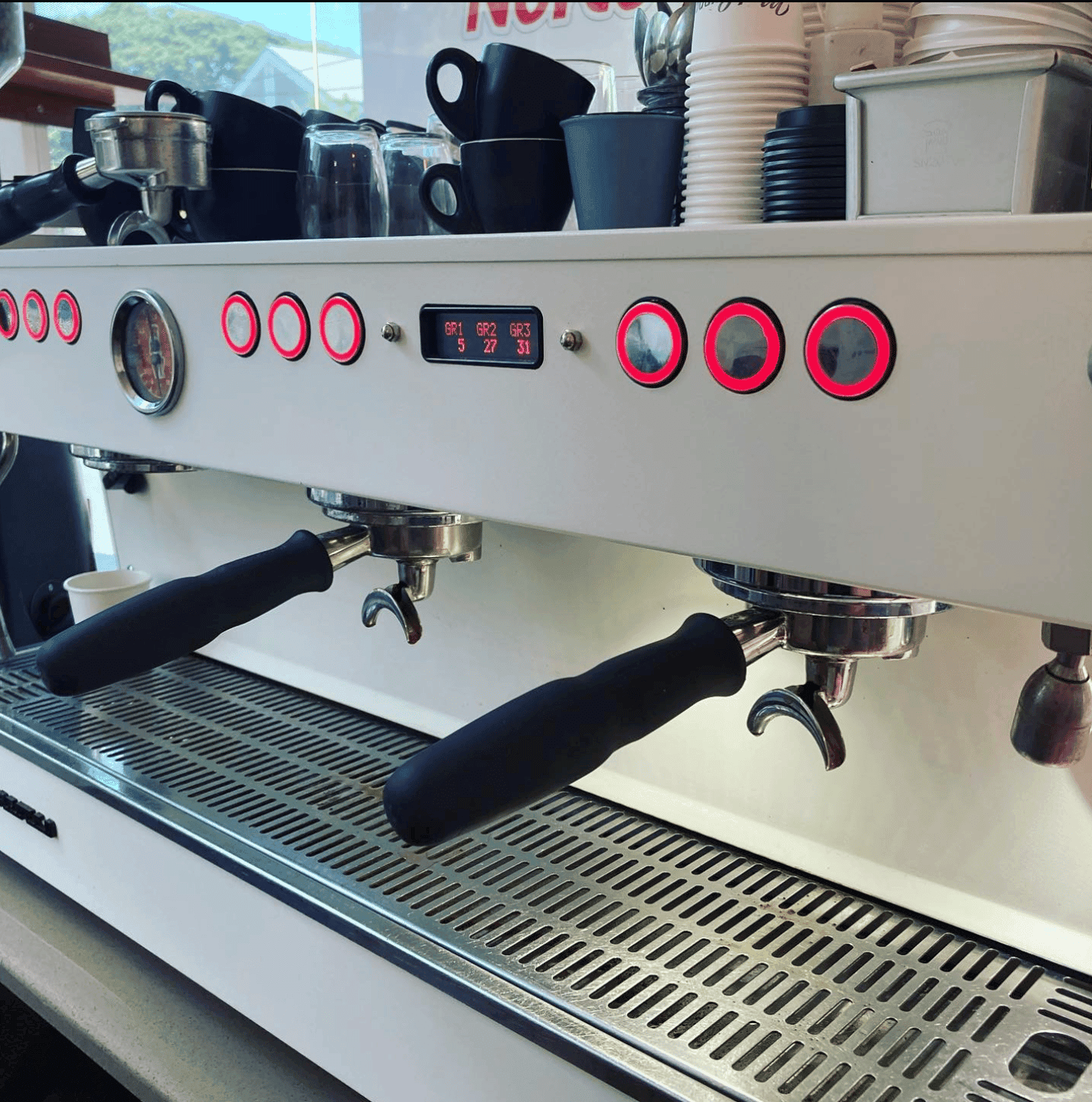 MadCuppa Coffee House