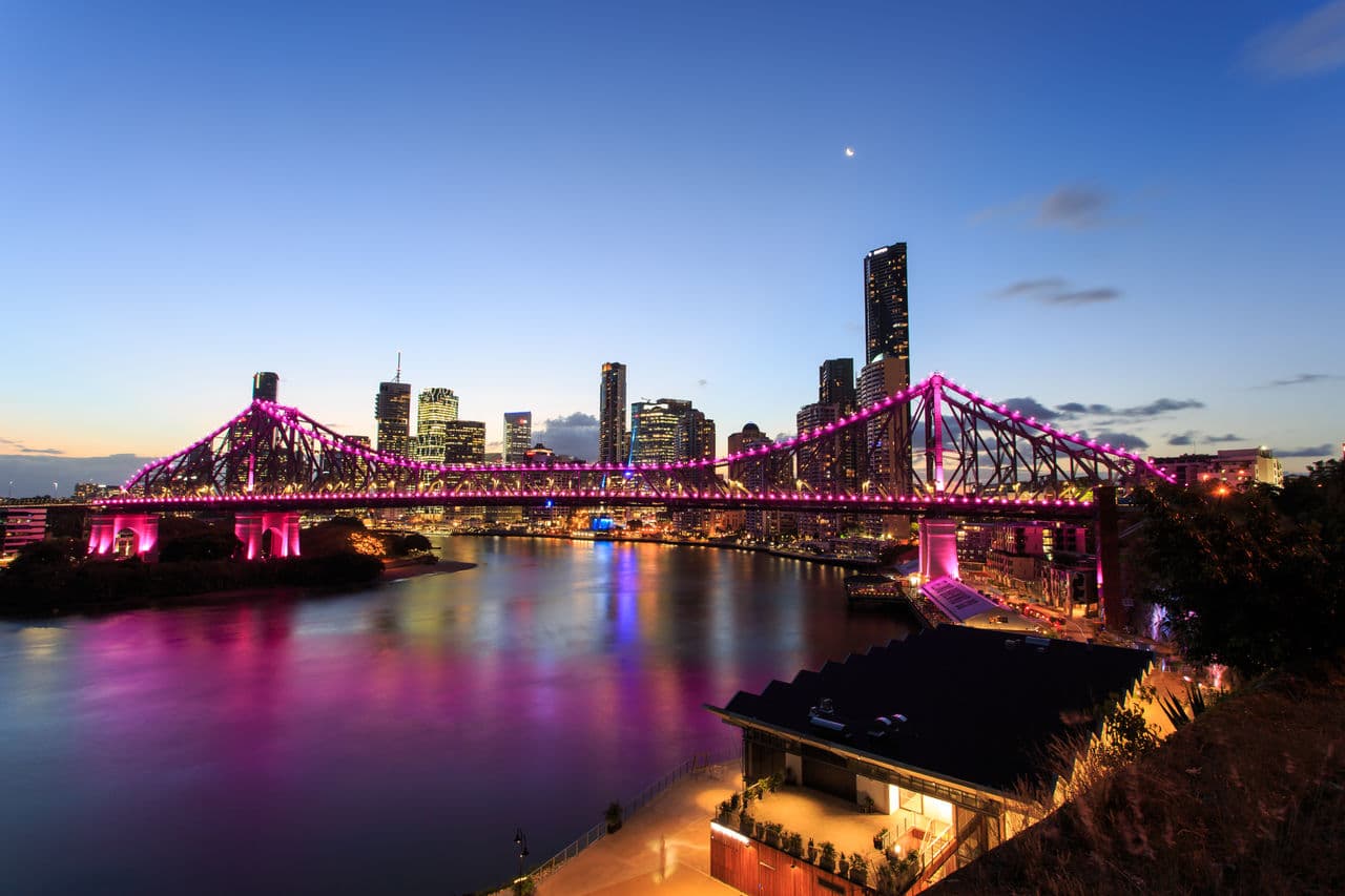 Victoria Bridge