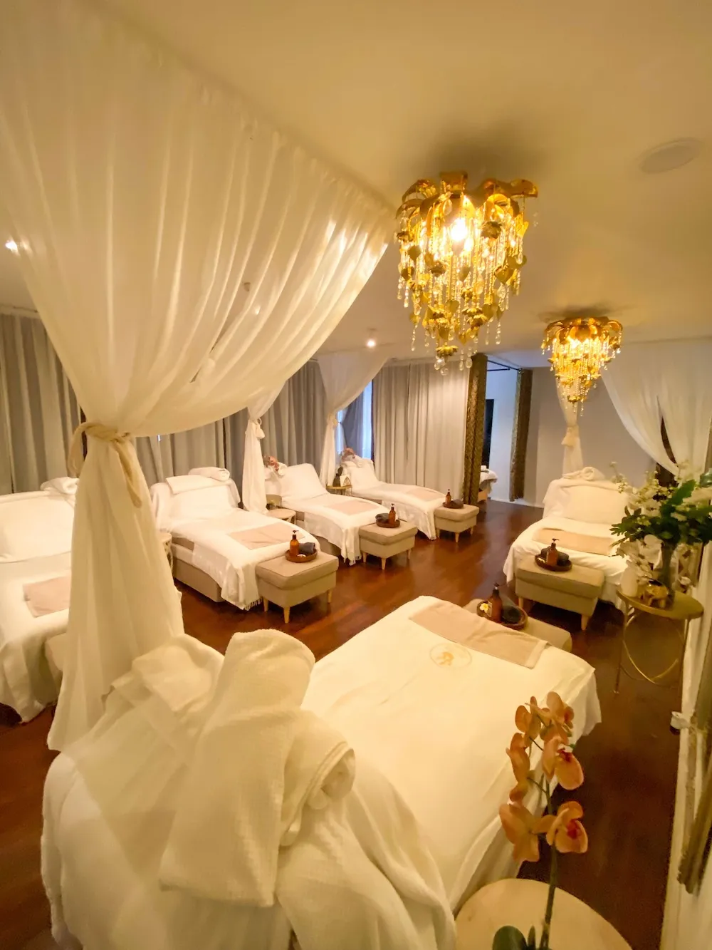 Jan Thong Thai Spa ( CBD Branch )