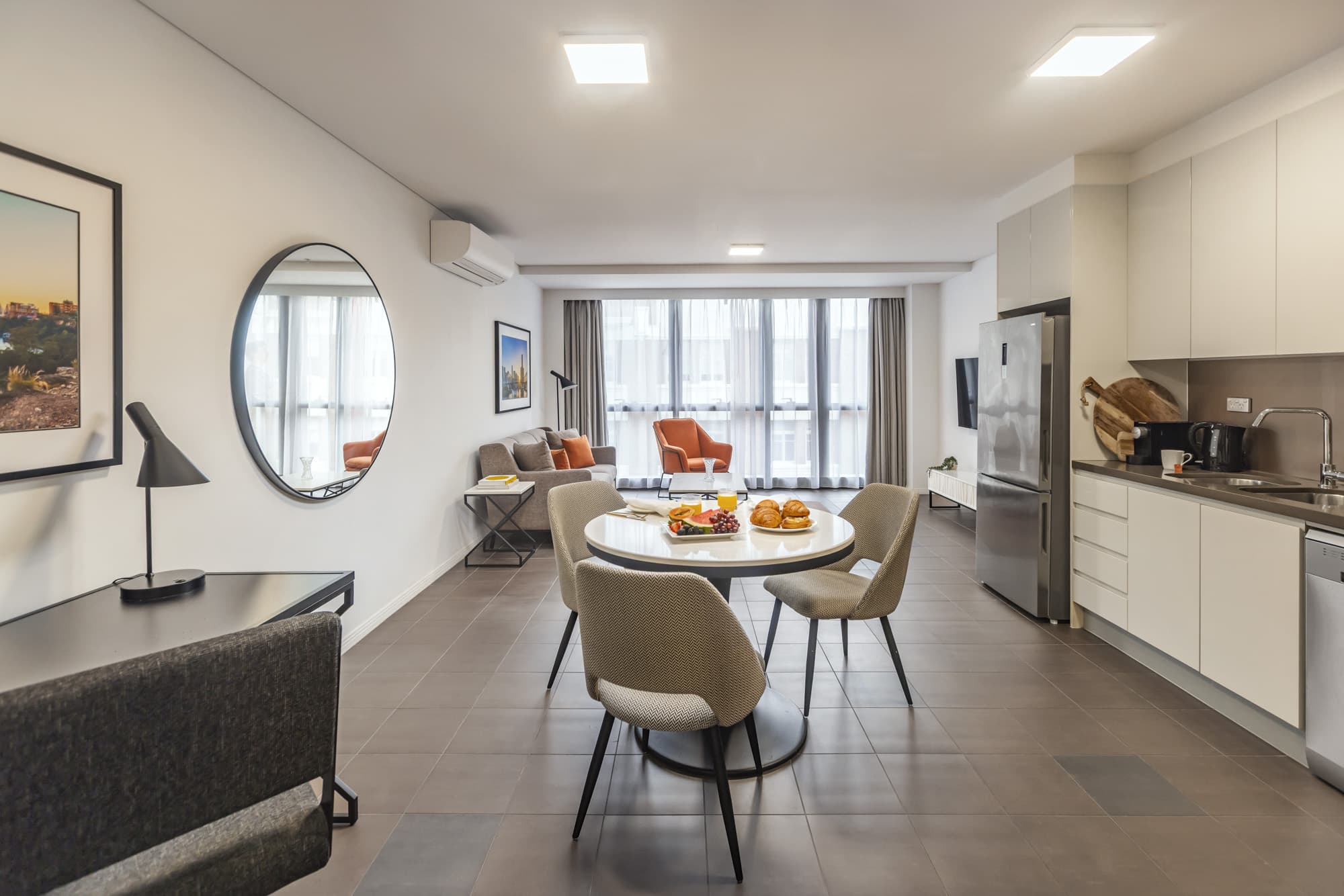 Meriton Suites Adelaide Street, Brisbane