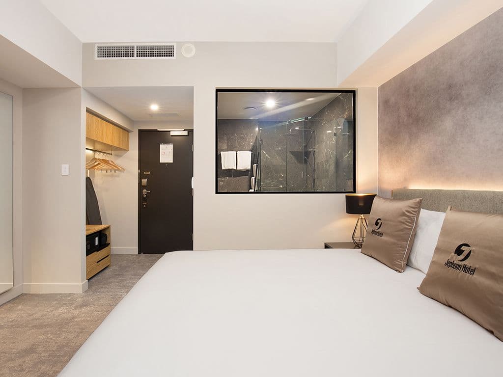 Jephson Hotel